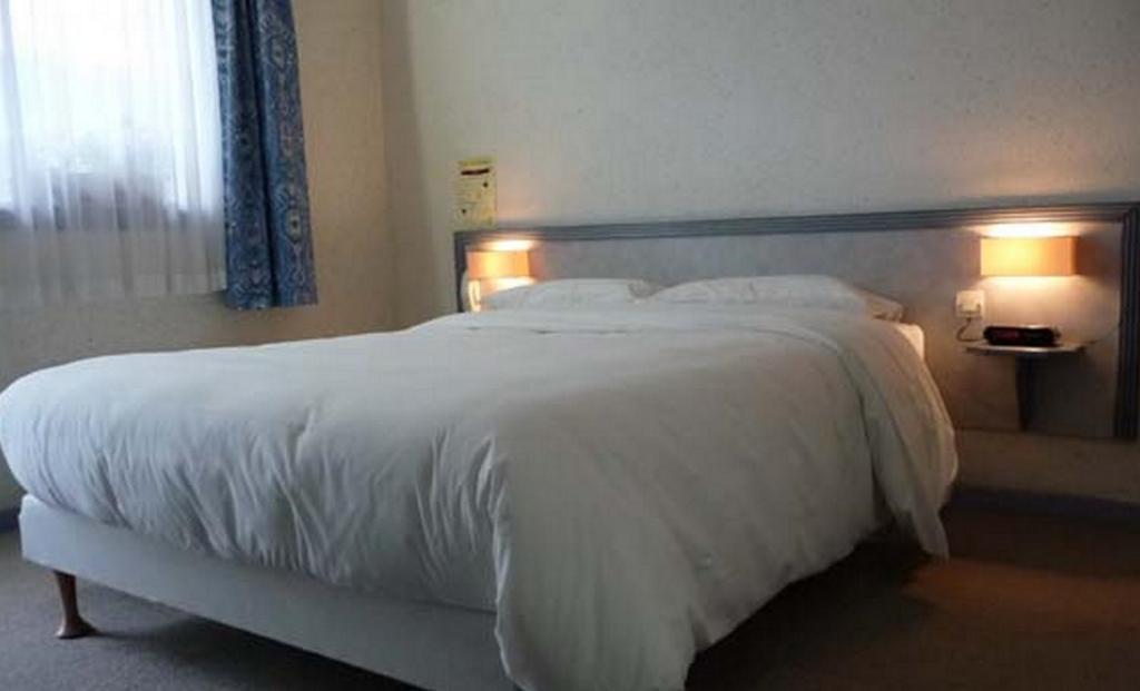 Hotel Le Chatelain Faulquemont Номер фото